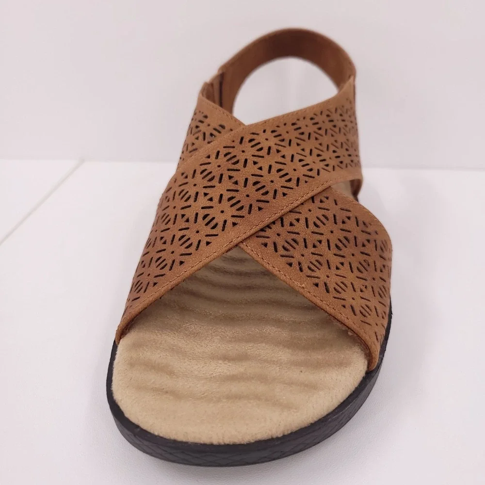 Easy Street Comfort Wave Claudia Slingback Sandals Tan Womens 7.5 N‎ Slip On